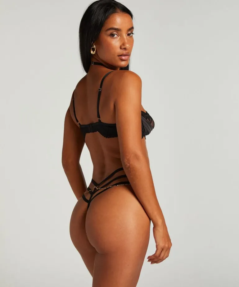 Belladonna Thong - Black