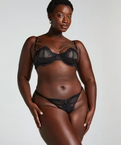 Belladonna Thong - Black