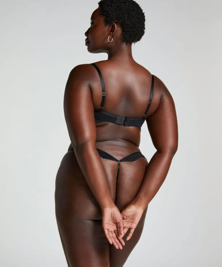 Belladonna Thong - Black