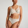 Brazilian Diva - White