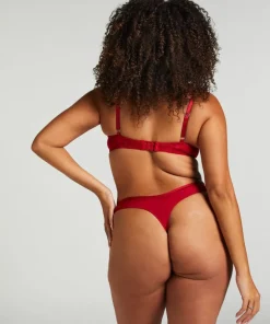 Charlotta Thong - Red