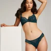 Daisy Thong - Blue