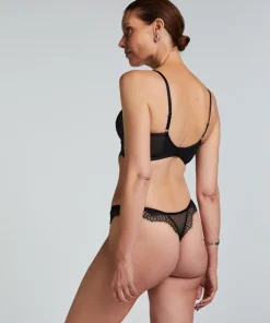 Daphne Thong - Black
