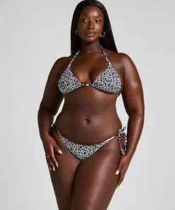 Lobos Triangle Bikini Top - Black