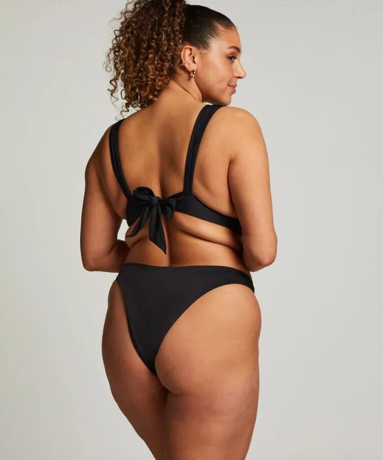 Luxe Triangle Bikini Top - Black
