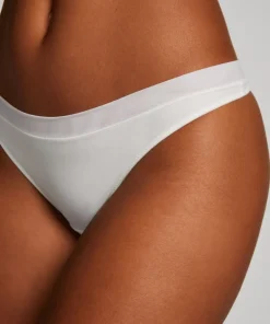 Mesh thong - White