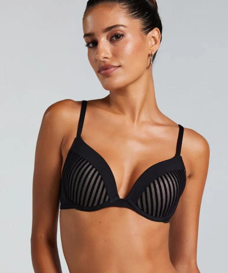 Pia Padded Underwired Push-Up Bra - Black
