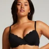 Scallop Padded Underwired Bikini Top - Black