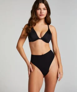 Smooth Non-Padded Underwired Bra - Black