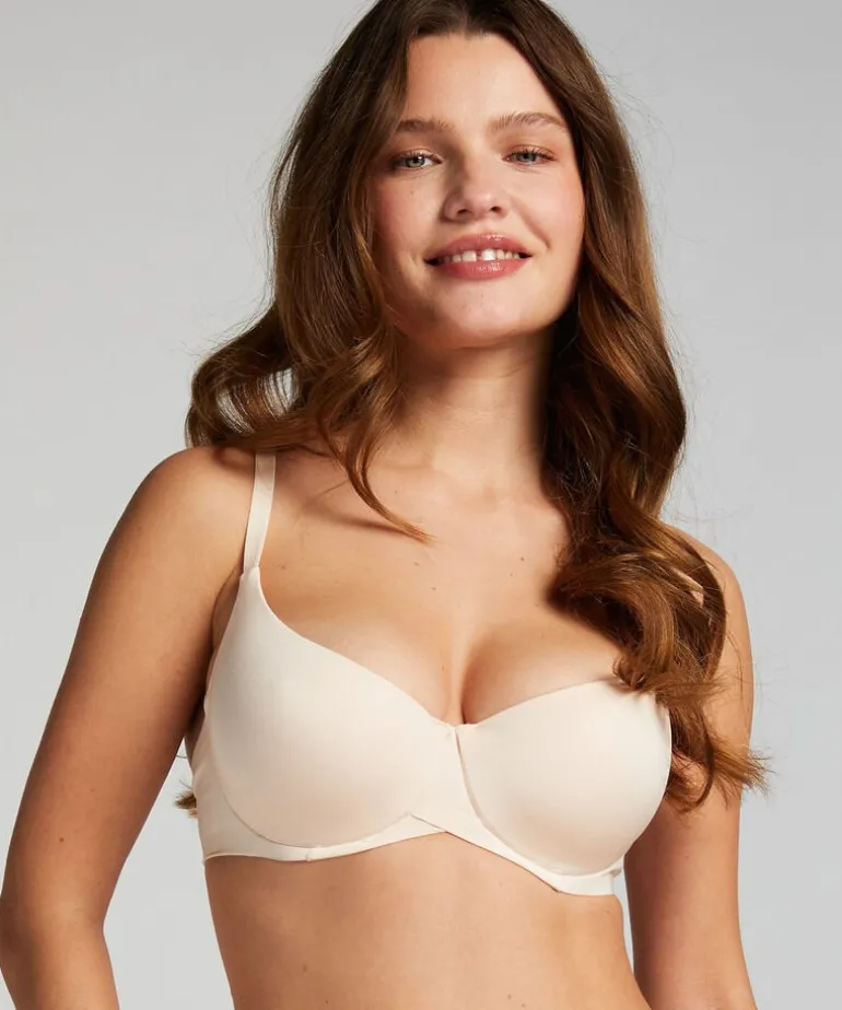 Smooth Padded Underwired Bra - Beige