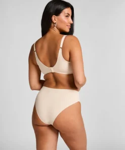 Smooth Padded Underwired Bra - Beige