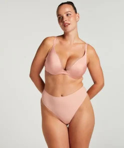 Smooth Padded Underwired Push-Up Bra - Pink