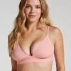 Smooth Triangle Bralette - Pink