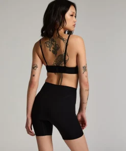 Smooth Triangle Bralette - Black
