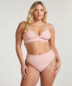 Smooth Triangle Bralette - Pink